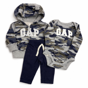 GAP Set Bebé 3 Piezas Camuflado Hoodie + Body + Pantalón 3–6 Meses
